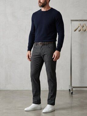 NWT URBAN STAR Mens Stretch, Relaxed Fit, Straight Leg Pants size 42x30